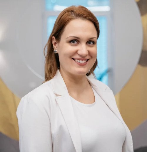 Vasvári Viktória