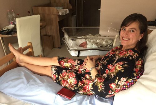 SZÜLNI JÓ ! - DÉKÁNY DOKTORNŐVEL A RÓBERT KÓRHÁZBAN!