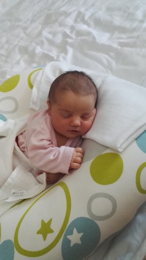 AKIVEL 25 ÉVE TALÁLKOZTAM ELŐSZÖR ÉS AKI A MAI NAPIG FOGJA A KEZÜNKET