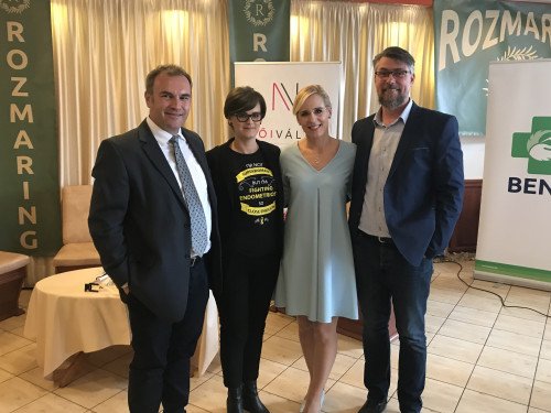 Az utolsó lombik - Pataki Zita és Szárnyas Attila vlogban mutatja meg mindazt, amit átélnek