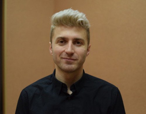 ÚJABB ORVOSHOZ FORDULHATNAK BIZALOMMAL!